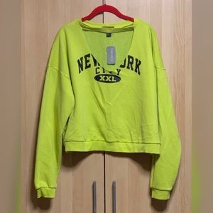 *NEW* New York Sweat Shirt Cut-out Collar